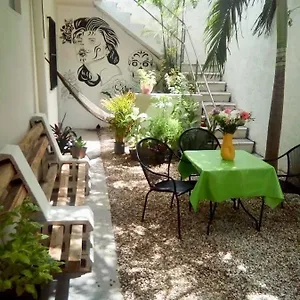 https://maya-vacanze-casa-naranja.allrivieramayahotels.com